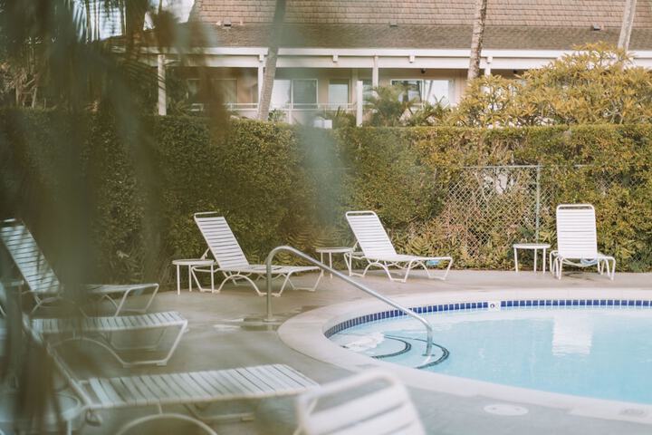 Pool Hotel