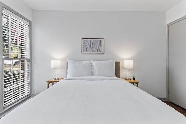 Room 5 of 47