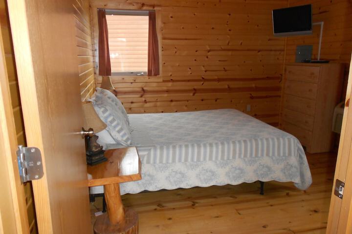 Room 3 of 46