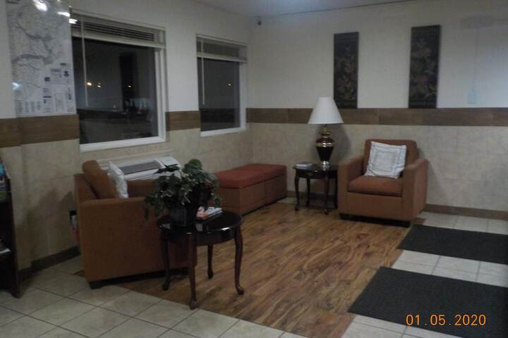 Hotel Interior 6 of 23