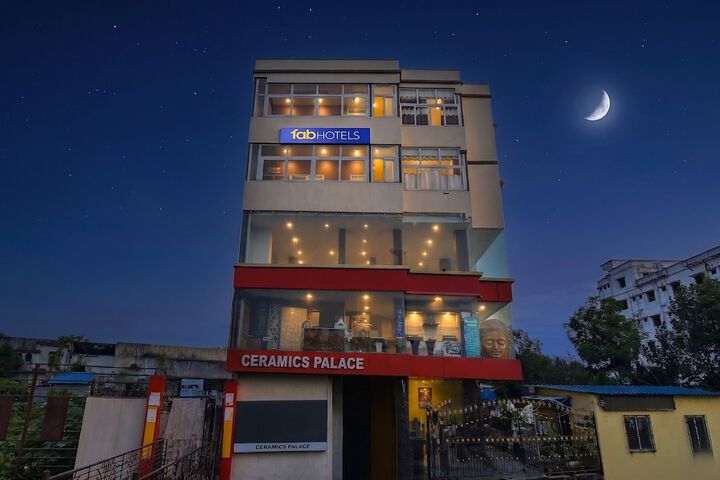 Fabhotel Bn Palace