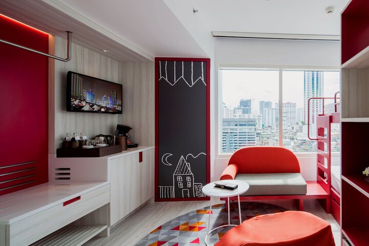 Room 25 of 140