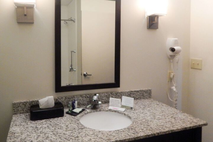 Room 19 of 46