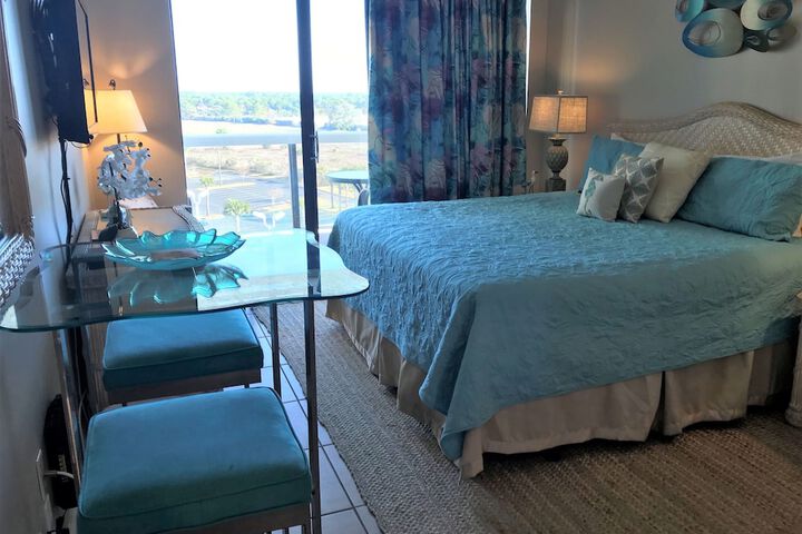 Room 16 of 123