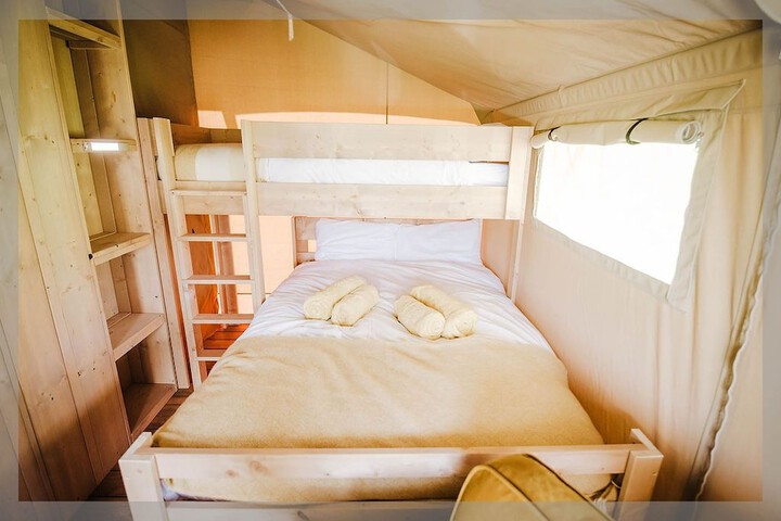Room 3 of 17