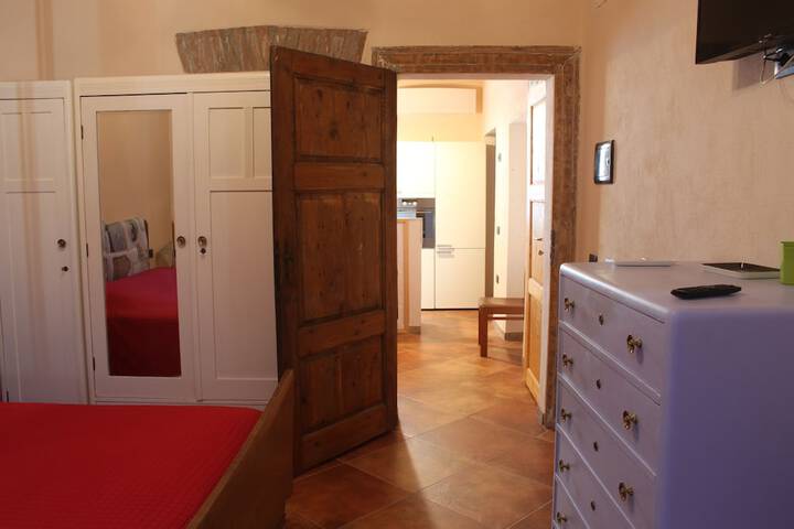 Room 12 of 31