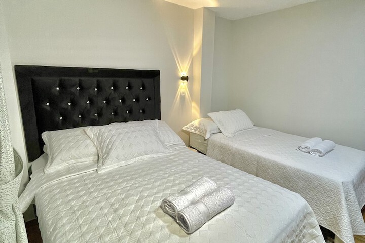 Room 7 of 41