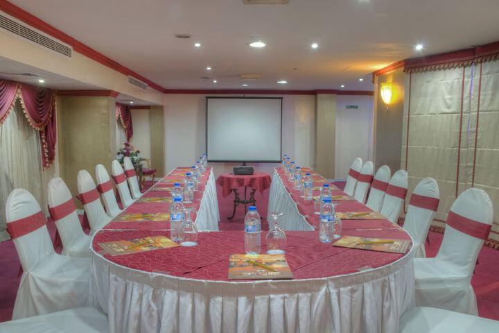 Ballroom/Hall 96 of 101