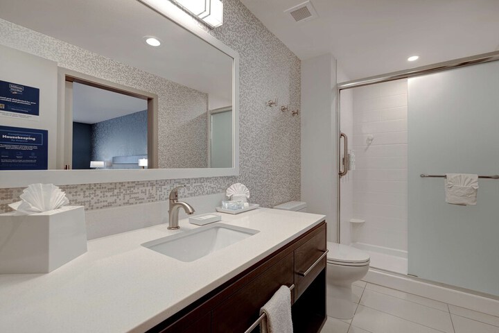 Bathroom shower