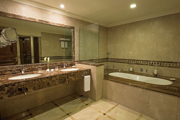 Bath Interior
