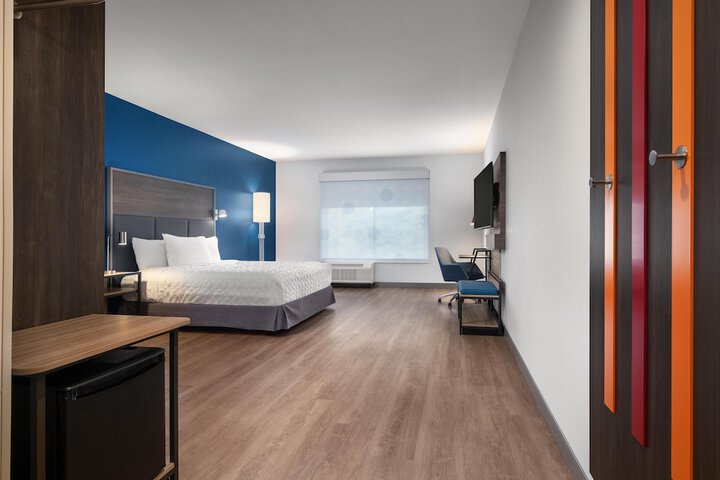 Room 20 of 54