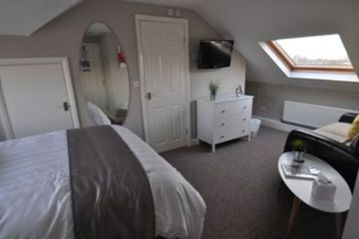 Room 48 of 60