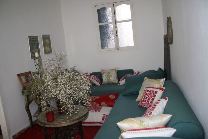 Room 5 of 8