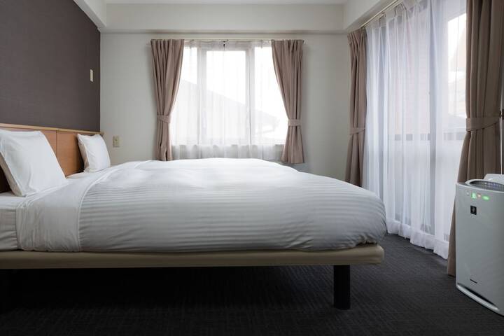 Room 14 of 53