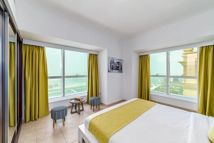 Room 3 of 11