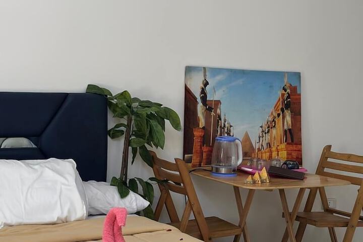 Room 5 of 44
