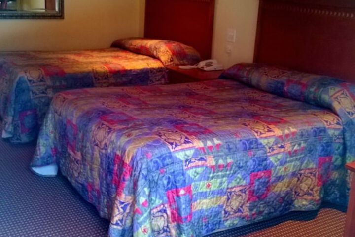 Room 4 of 50
