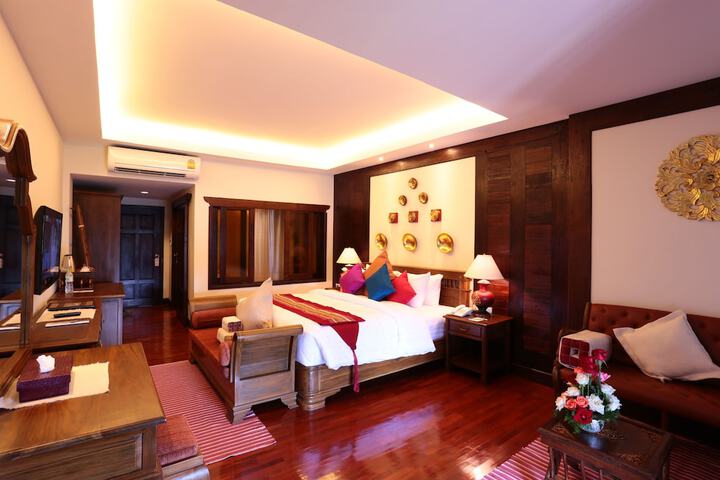 Room 14 of 98