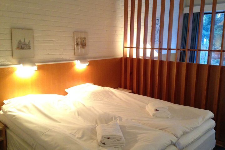 Room 20 of 42
