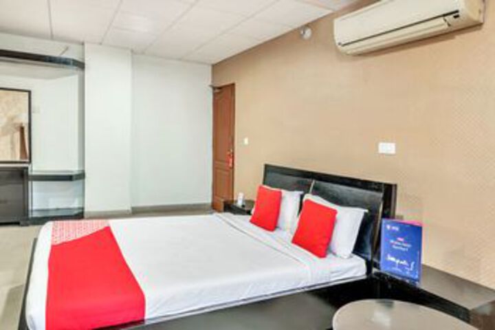 Room 6 of 23