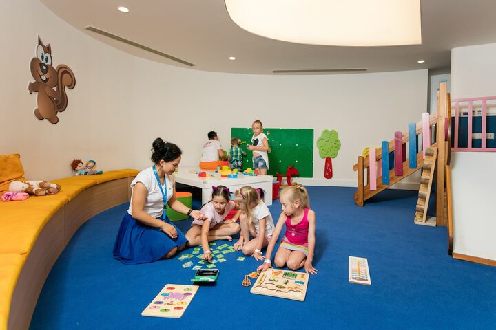Childrens Activities 173 of 341