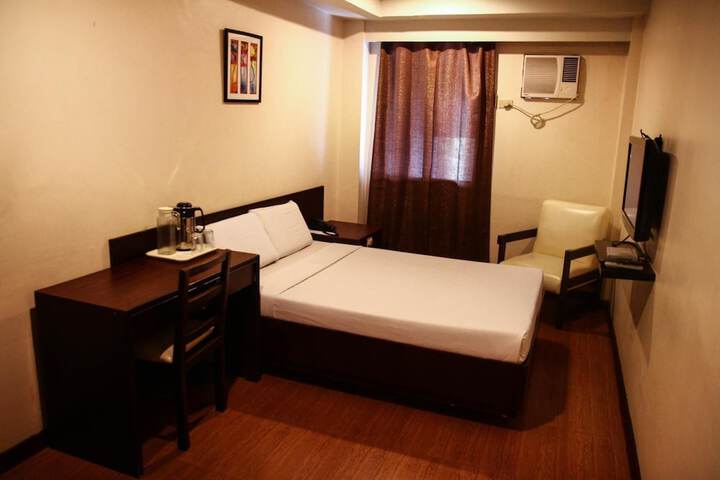 Room 25 of 50