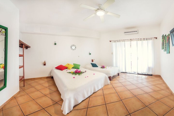 Room 5 of 22