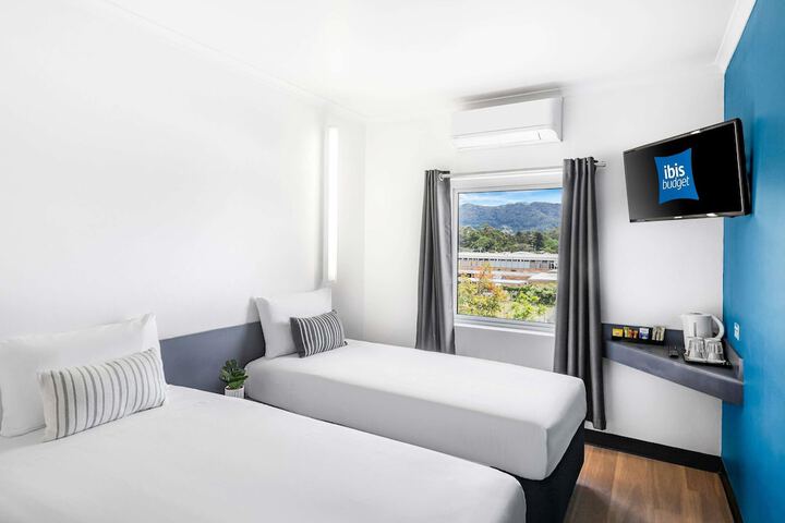 Room 26 of 41