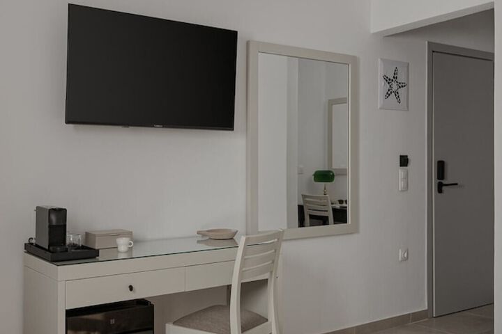 Room 42 of 92