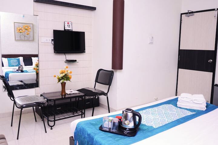 Room 27 of 54