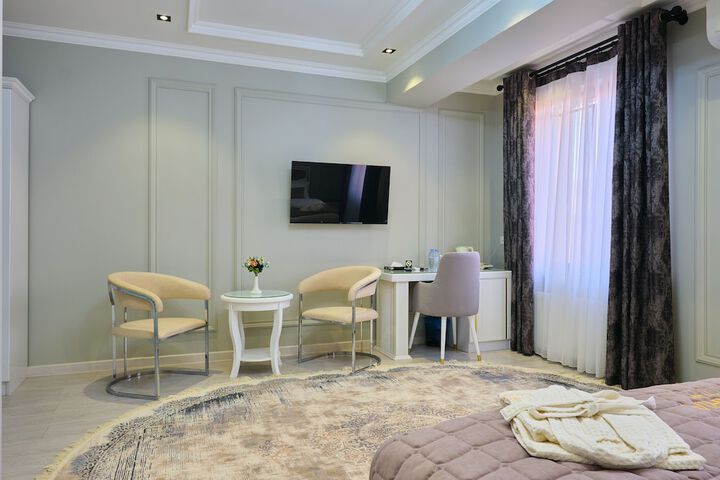 Room 26 of 68