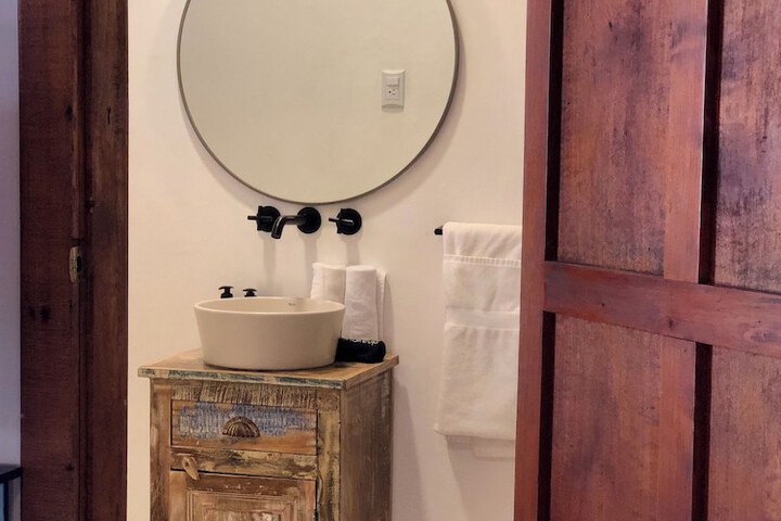 Room 54 of 74