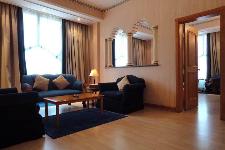 Room 46 of 71