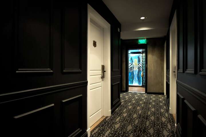 Ballroom/Hall 60 of 72