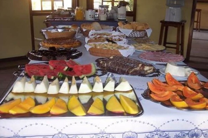 Breakfast/Coffee Service 34 of 62