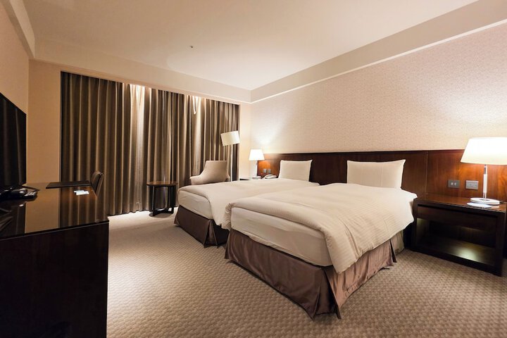 Room 37 of 120