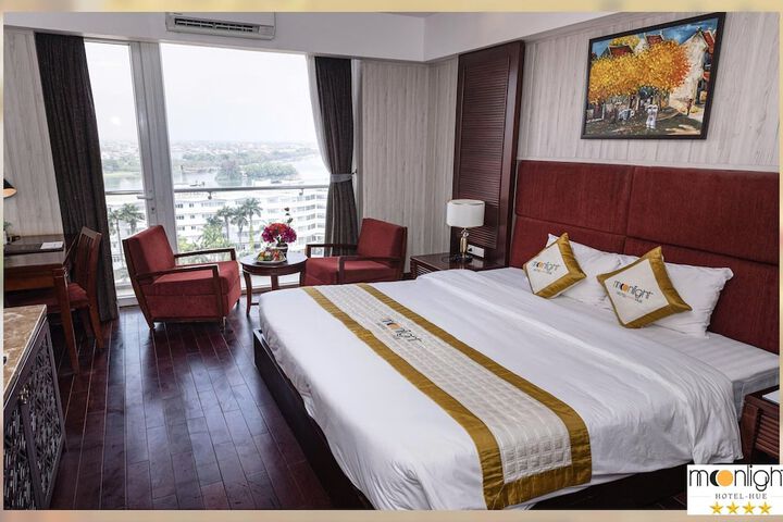 Room 28 of 60