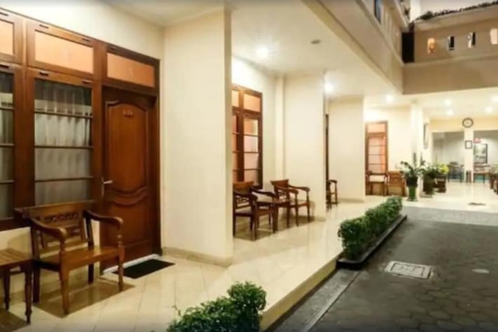 Hotel Interior 3 of 49