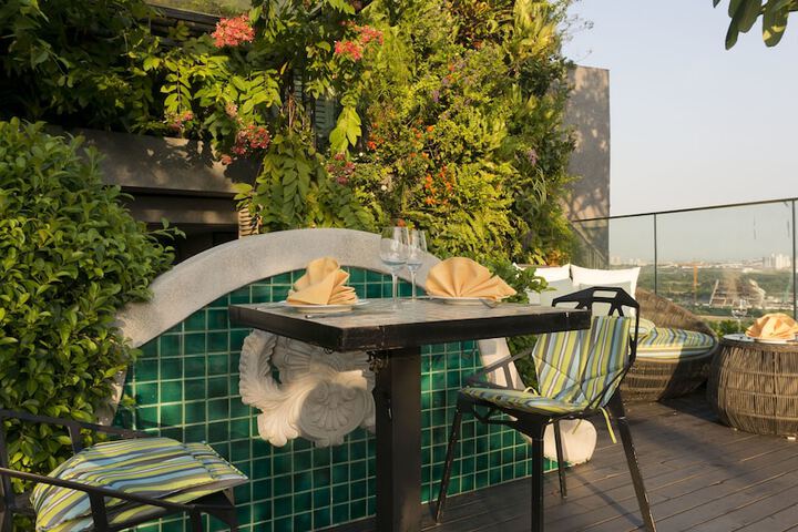 Hotel Pool