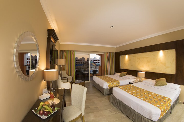 Room 9 of 52
