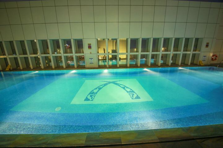 Hotel with Pool
