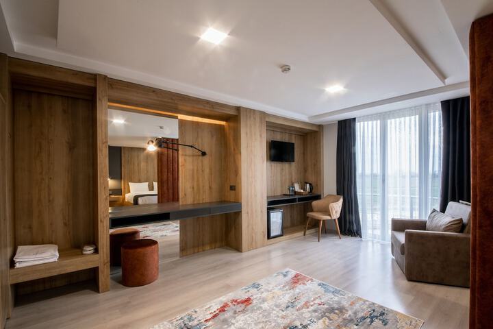 Room 12 of 54
