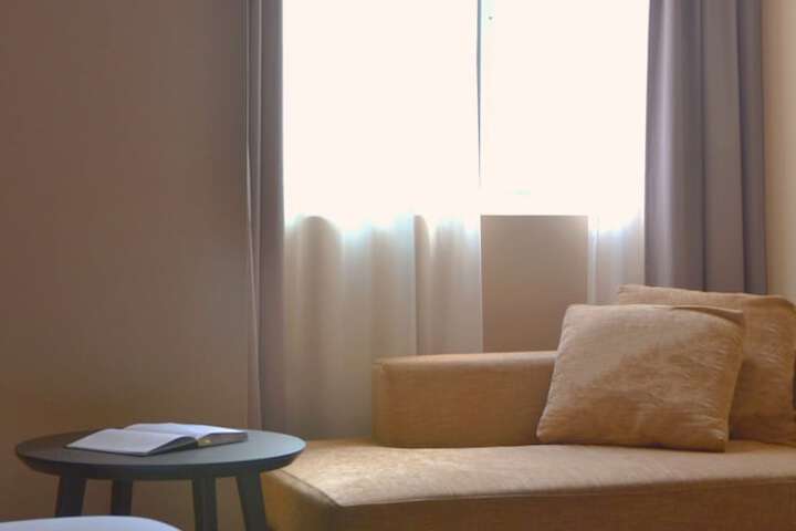 Room 50 of 117