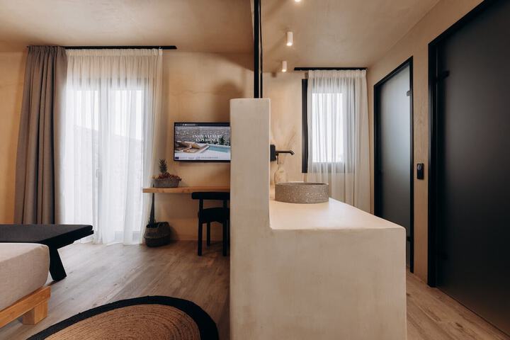Room 19 of 57