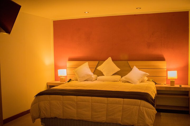 Room 6 of 33
