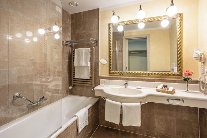 Bath Interior