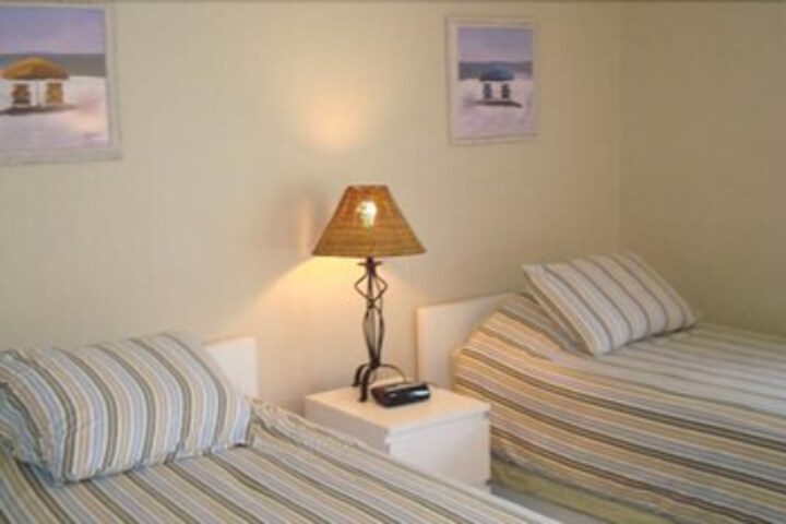 Room 35 of 42