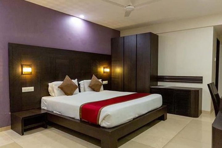 FabHotel Prime Sukh
