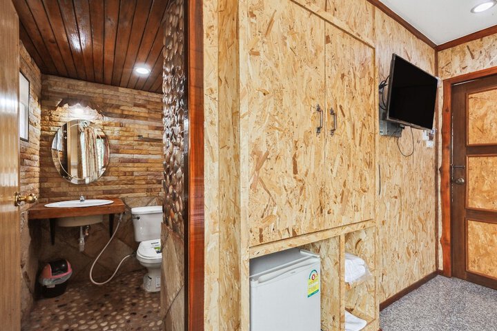 Room 20 of 30