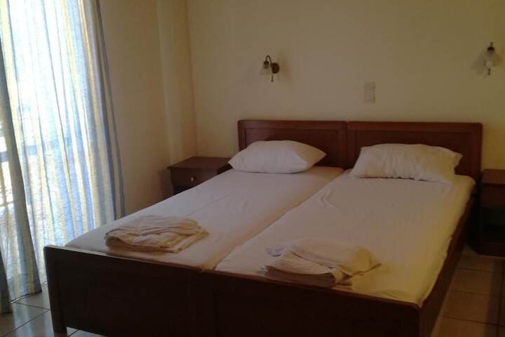 Room 15 of 59